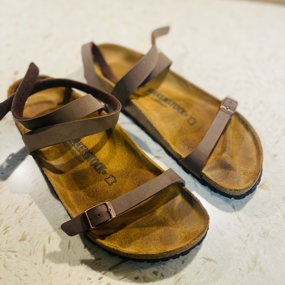 Birkenstock Daloa with ankle strap size 41 (10)
